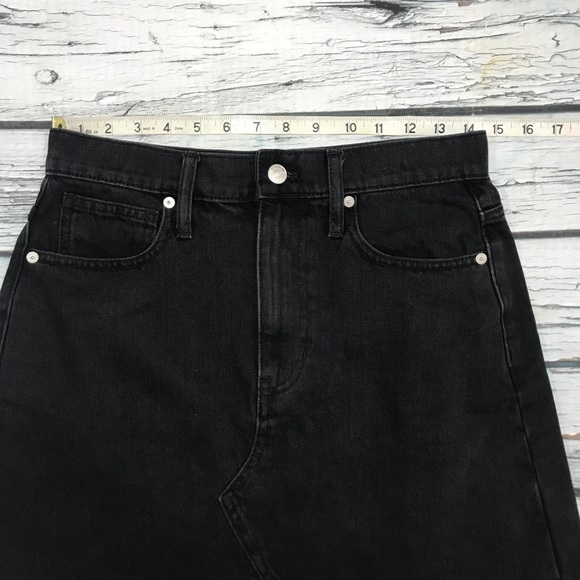Madewell Denim Mini Skirt Black Jean Cutoff Distressed Hem Women’s Size 27 NEW - Picture 15 of 16